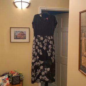 Vince Camuto Dress xl